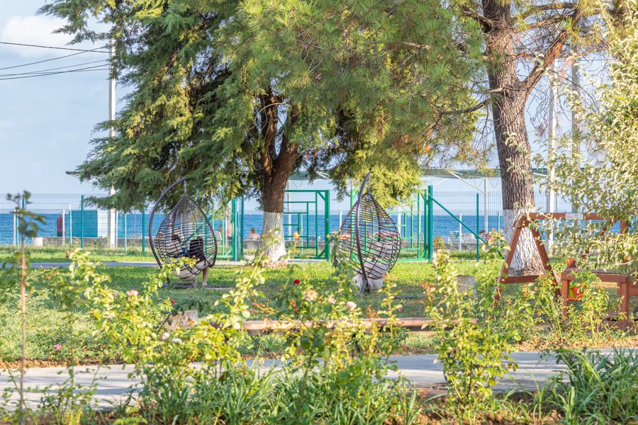Территория отеля «Апсны» — фото 9